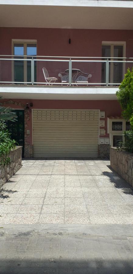 Appartamento Claudia Roccalumera Ngoại thất bức ảnh